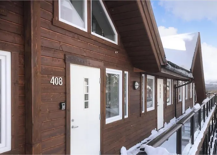 2 Bedroom Cozy In Apartment
